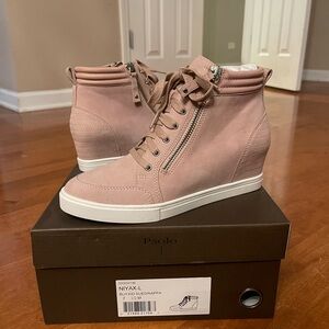 NWB Linea Paolo Niya Wedge Sneaker-size 7.5-Blush Pink-brand new with box